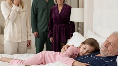 Photo of My 5-Year-Old Slept Peacefully Beside Her Grandpa—But the Key in His Hand the Next Morning Exposed the Secret That Was Destroying Our Family