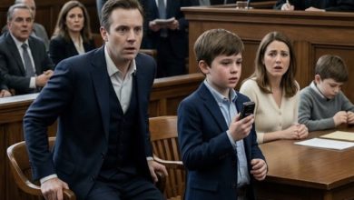 Photo of The Judge Asked Who He Wanted to Live With — Then the 9-Year-Old Pulled a Recorder From His Pocket