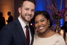 Photo of My Parents Skipped My Wedding Because My Wife “Couldn’t Have Children”—Then They Saw What Was Hidden Under Their Empty Seats