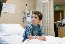 Photo of A Little Boy Was About to Go Into Surgery When He Said My Name—But I Had Never Seen Him Before