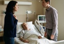 Photo of I Thought I Was My Father’s Only Child—Until the Man Standing Beside His Hospital Bed Said Four Words