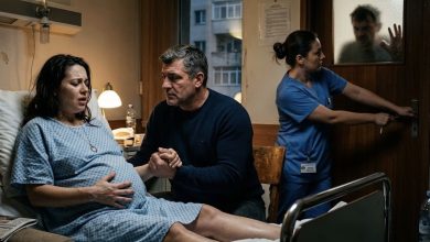 Photo of My Husband Was Outside the Maternity Room Begging Me to Open the Door—But His Brother Wouldn’t Let Go of My Hand