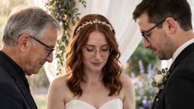 Photo of The Tissue She Hid During Her Vows