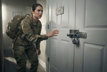 Photo of I Came Home Early From Deployment and Found a Padlock on My Daughter’s Door